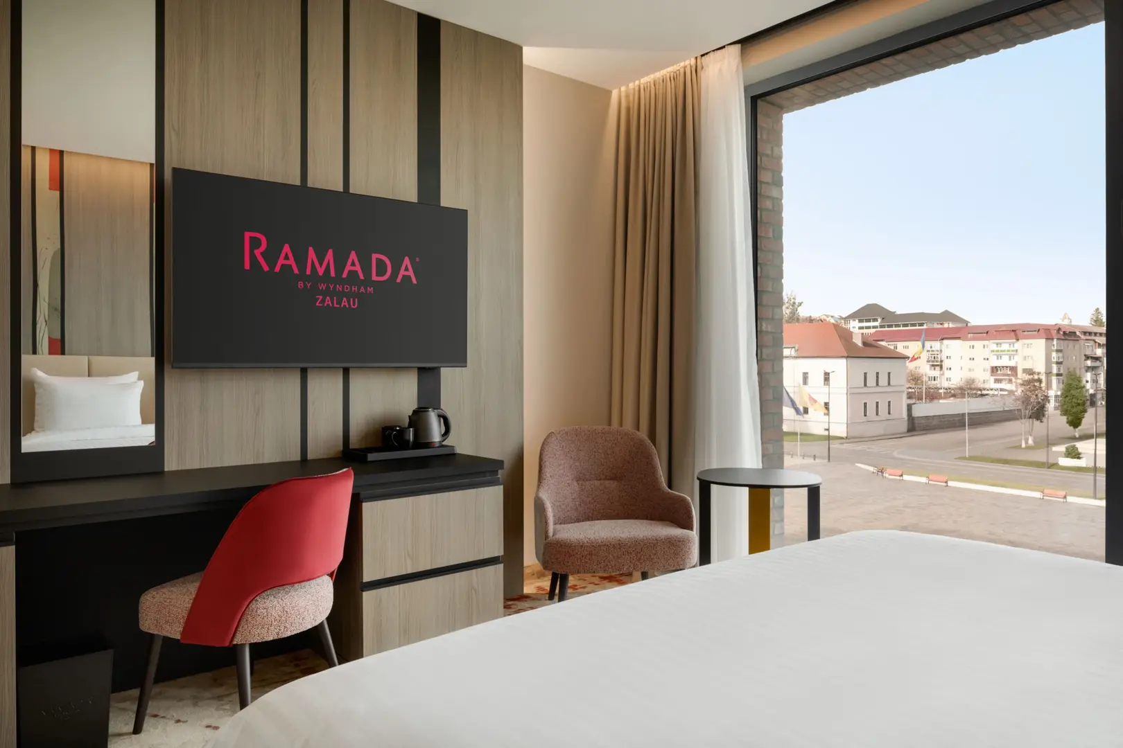 Second slide with standard king room